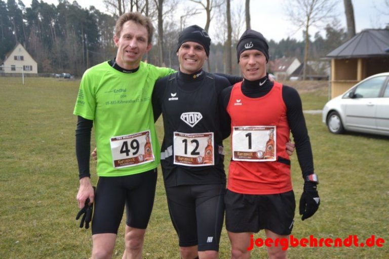 Die 3 schnellsten beim 9,7-Kilometerlauf: Roland Rieger (3.) Andreas Doppelhammer (1.) und Thomas Richter (2.)