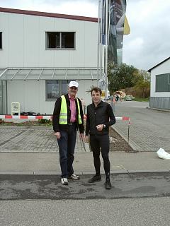 Uwe Gebler war behilflich beim Verkehr regeln. Ferner war Helmut Wimmer, Nordic-Walking-Weltmeister aus Westhausen angereist.